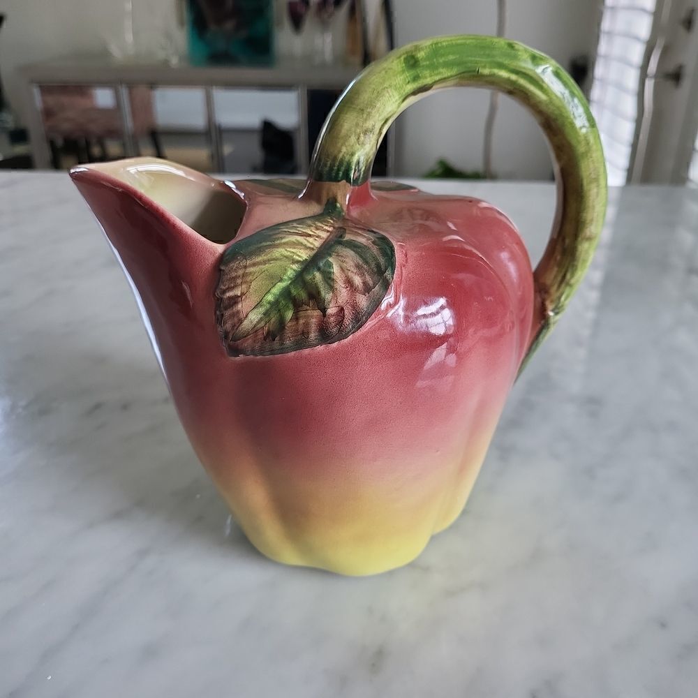 Fruit Pitcher   - Picture 2 of 6